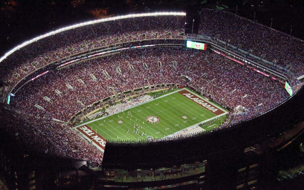.Alabama_stadium_shot.jpg