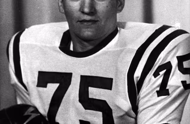 b/w publicity photo of Brock Strom (en), offensive lineman for the Air Force Academy, circa 1959.