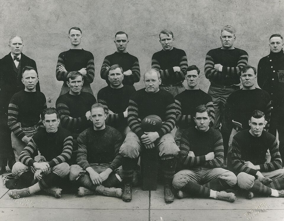 Vintage black and white team photo of the Columbus Panhandles 1915
