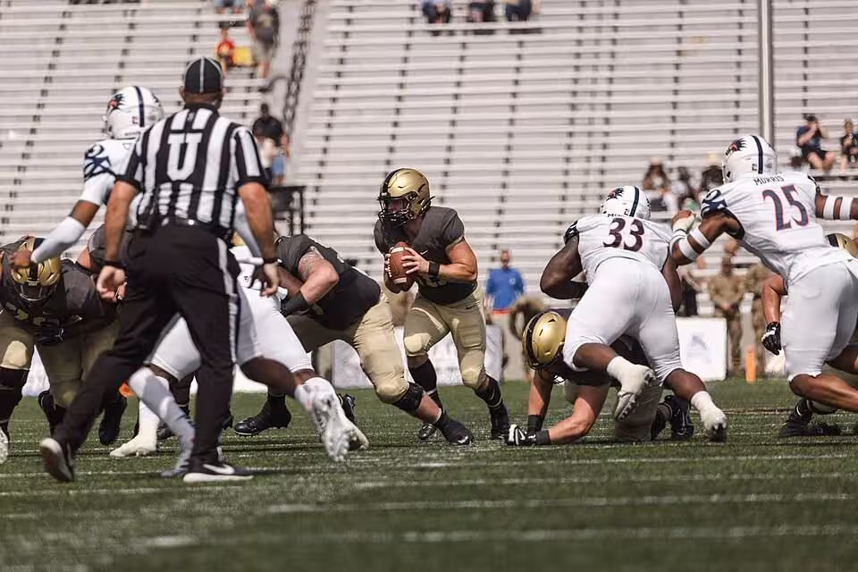 Color game action photo of Cadets from the United States Military Academy parade prior to the Army vs. University of Texas San Antonio football game. West Point, N.Y., Sep. 10, 2022. (U.S. Army photos by Cadets Tyler Williams, Noah Murray, Drew Adams, and Hannah Lamb/Cadet Media Group)