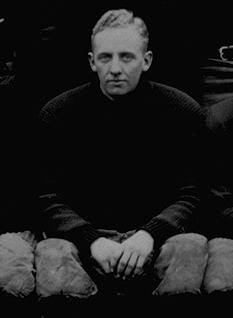 Vintage cropped image of Hunter Scarlett during his college career at Penn, circa 1907.