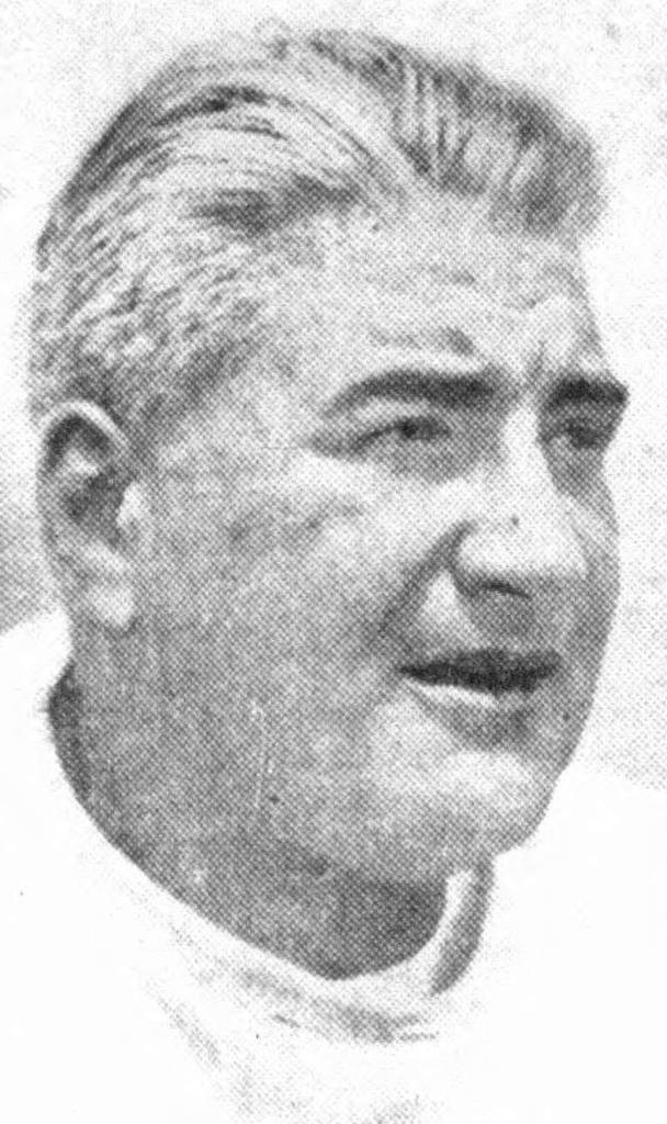Black and white vintafge head shot image of Pappy Waldorf 1950.