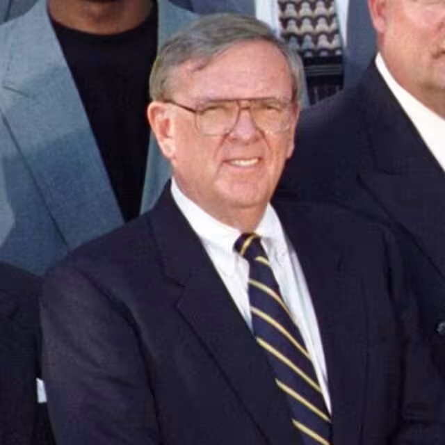 Ron Wolf: The Architect Behind NFL Dynasties and Green Bay’s Revival