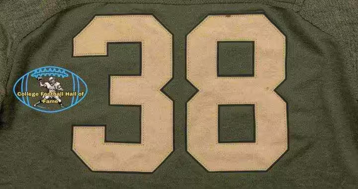 AI create a 1930s era Cetrefootball jersey number 38