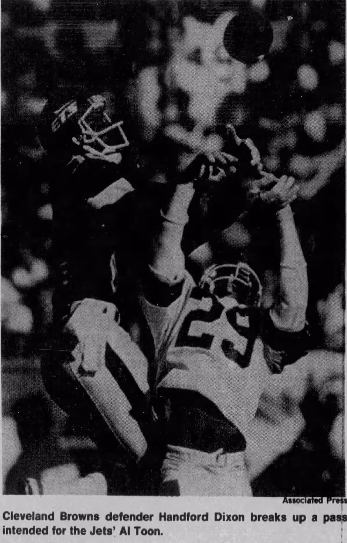 The Marathon by the Lake: Cleveland’s Epic Double-Overtime Win Over the Jets