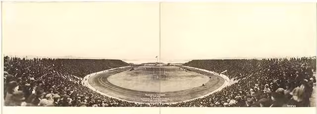 b/w end zone view photo of University of Washington versus Dartmouth College football game at Husky stadium, Seattle, November 27, 1920