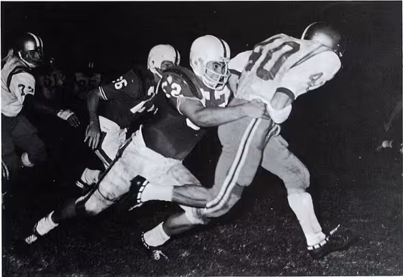 black and white game action shot of Louisiana Tech's 1966-1967 Bulldog football team. Page 373 of the yearbook mentions Phil Robertson and Terry Bradshaw. Date 1967 Source Scanned from page 373 of "The 1967 Laguiappe" Louisiana Tech yearbook by User:Swtpc6800 Michael Holley.