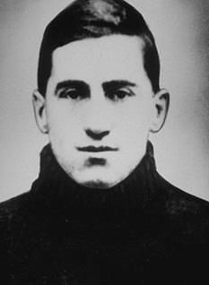 Vintage black and white publicity head shot photo of Walter Eckersall (1905) – American football player, official, sportswriter (1886-1930)