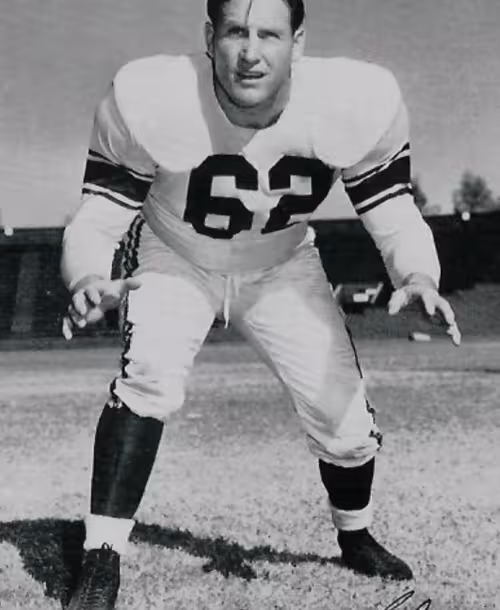 Bud McFadin 1953. By LA Ram photographer - Football Card Gallery, Public Domain,
