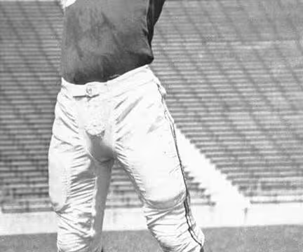 Jack Scarbath 1952, By University of Maryland - 1953 Terrapin University of Maryland year book, page 165, Public Domain, https://commons.wikimedia.org/w/index.php?curid=81266821
