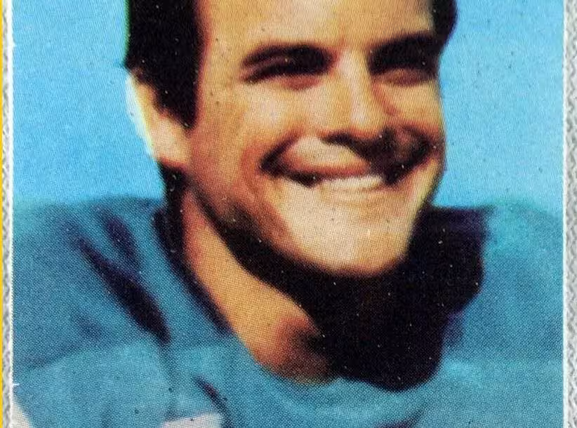 Full color trading card image of Alworth on a 1969 football card