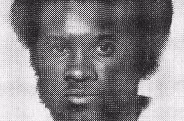 Black and white newsppaper quality publicity head shot of Freddie Scott in 1977.